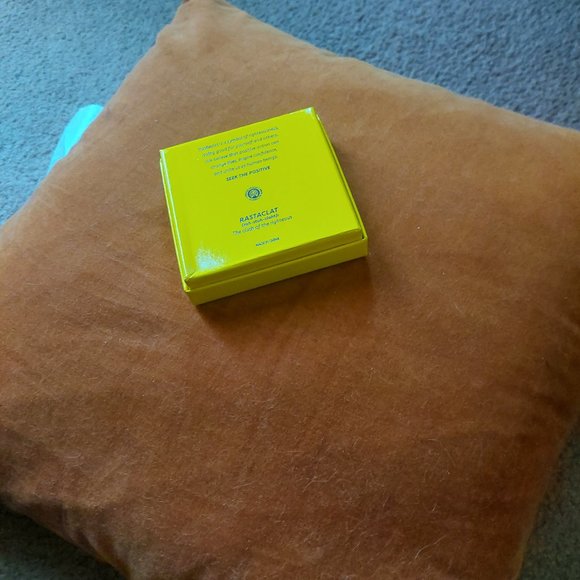 Super rare glow in the dark rastaclat from zumiez 100k - Picture 9 of 10